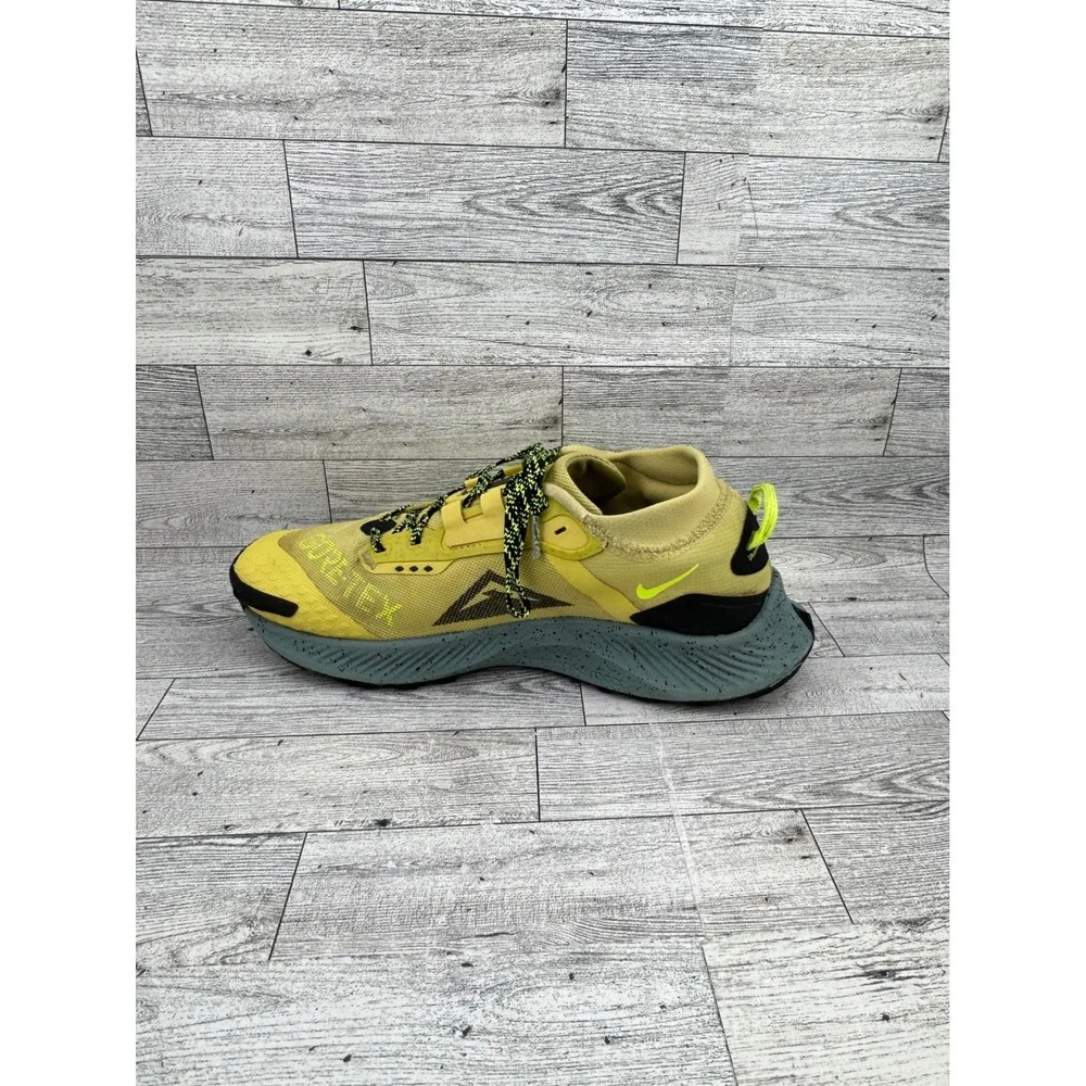 Nike Pegasus Trail Gore Tex Men's Running Shoes Yellow Black DC8793 300 Size 8.5